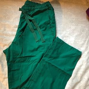 Jaanuu skinny style scrub pant